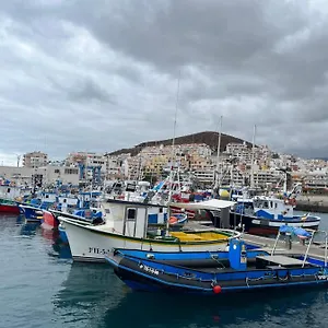 https://cornelias-home-1b-primera-linea-de-playa.in-canary-islands.com